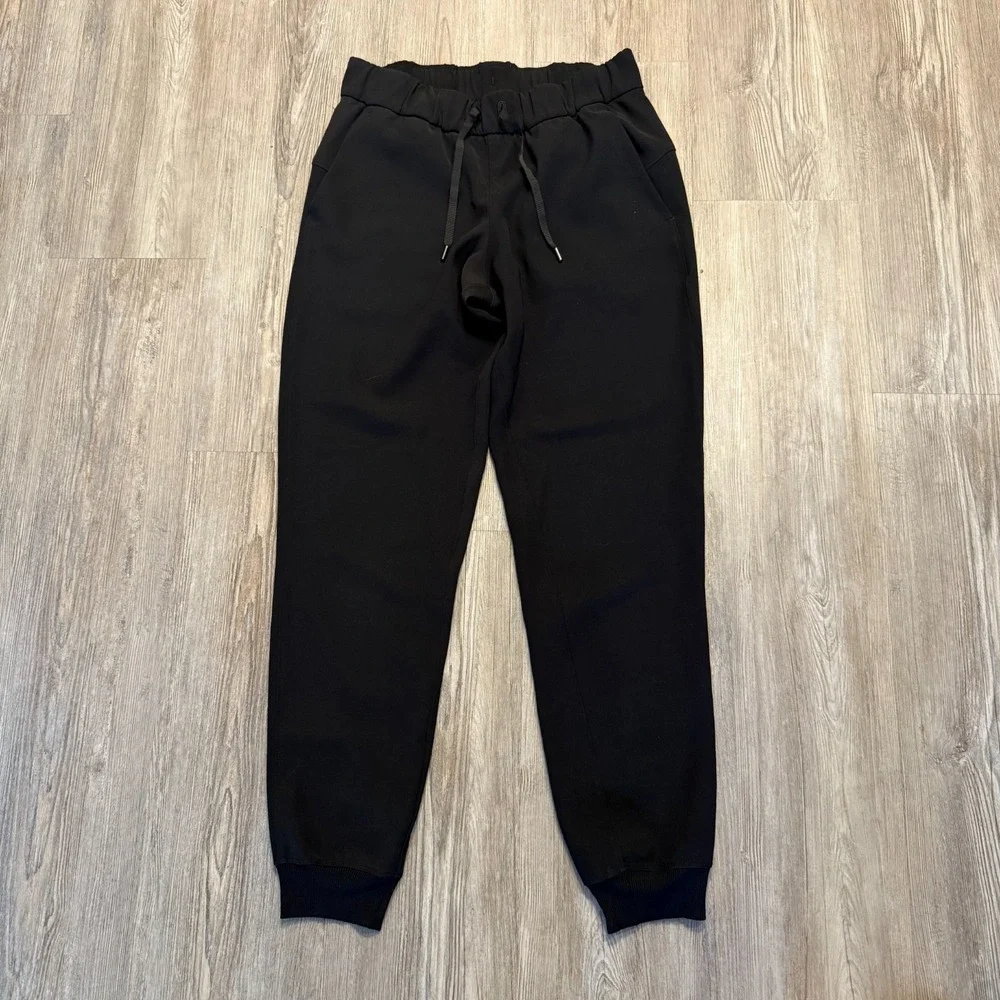 Lululemon Womens 4 On The Fly Jogger Black